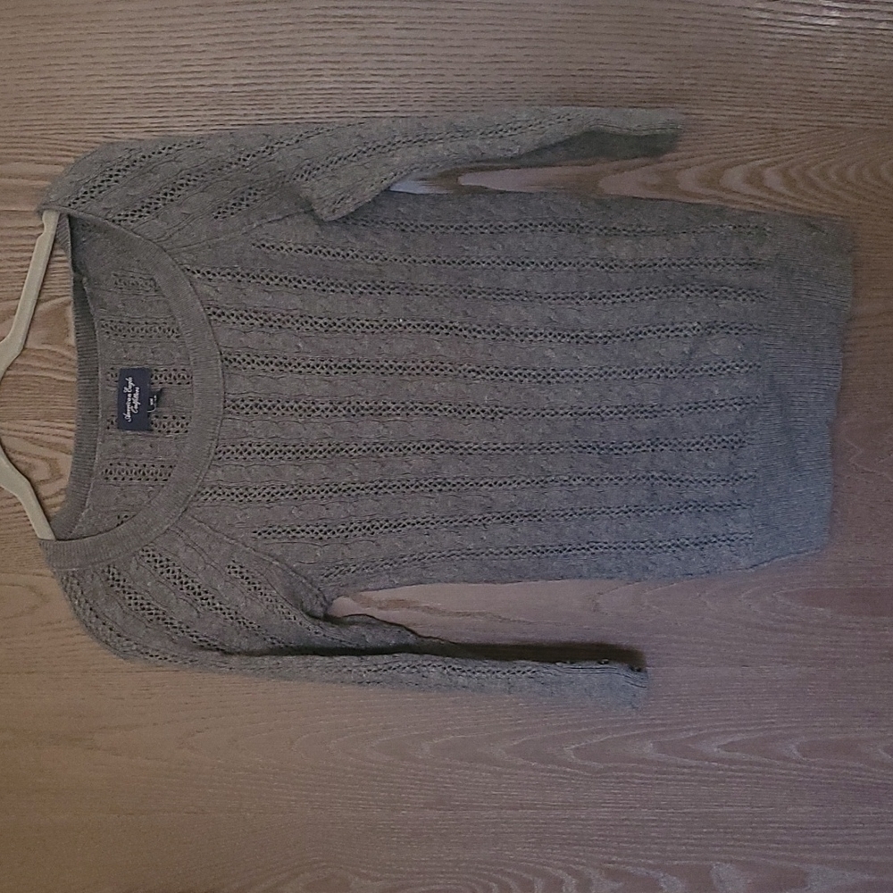 AE Outfitters 3/4 sleeve sweater